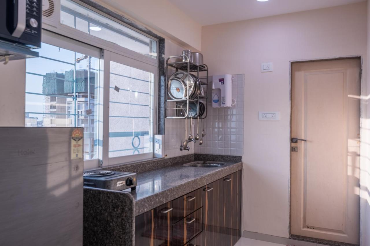 מומביי Osi Apartments Bandra West מראה חיצוני תמונה
