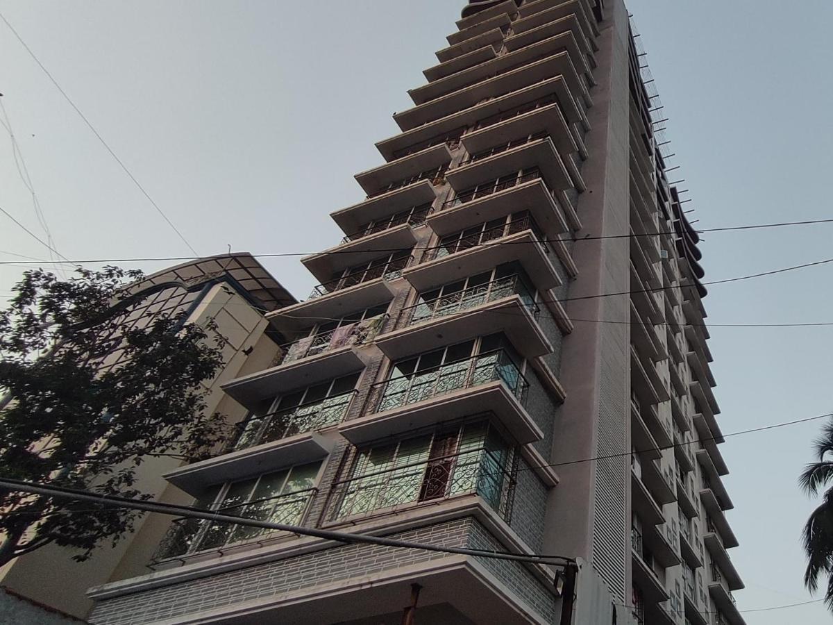 מומביי Osi Apartments Bandra West מראה חיצוני תמונה